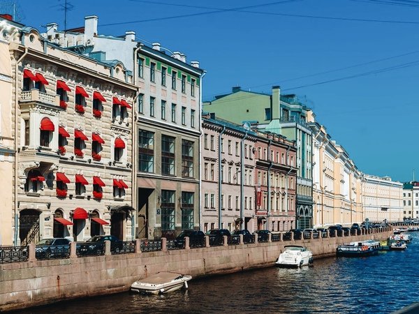 Петербург с французским акцентом - фото 1