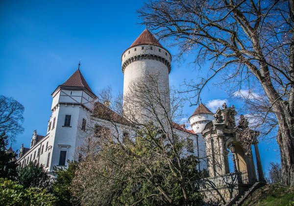 Замок Карлштейн, замок Конопиште, Велкопоповицкий Козел  - фото 2