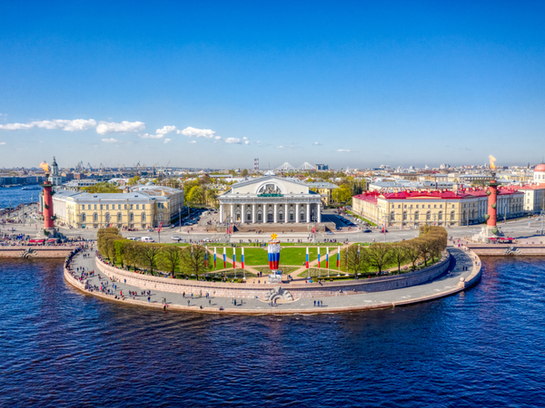 Петербурга парадное лицо. На автомобиле с водителем-экскурсоводом - фото 3