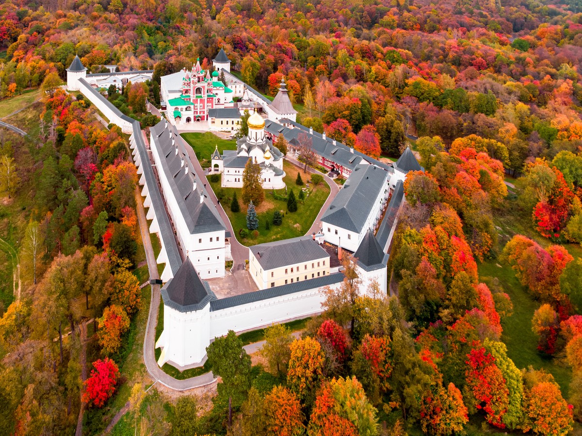 Звенигород — тихое сердце Подмосковья (на вашем авто) - фото 3