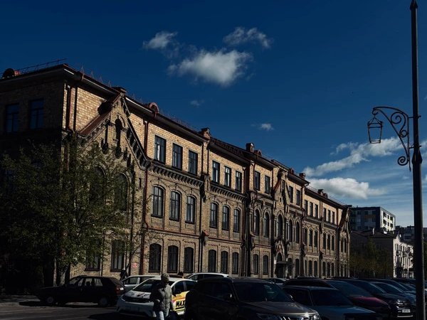 Пешком — по многоликому Бресту