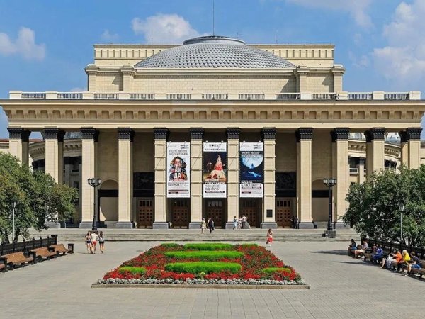 «Сибирский Чикаго: тайны Новосибирска» — квест-прогулка в вашем смартфоне - фото 1