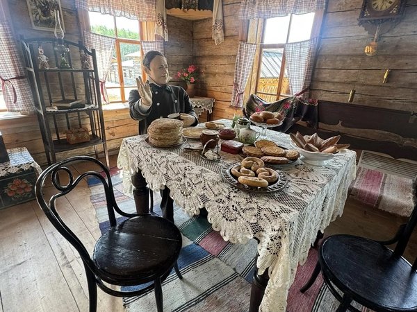 Путь к глубинам Байкала: из Иркутска в Листвянку и музей «Тальцы» - фото 3