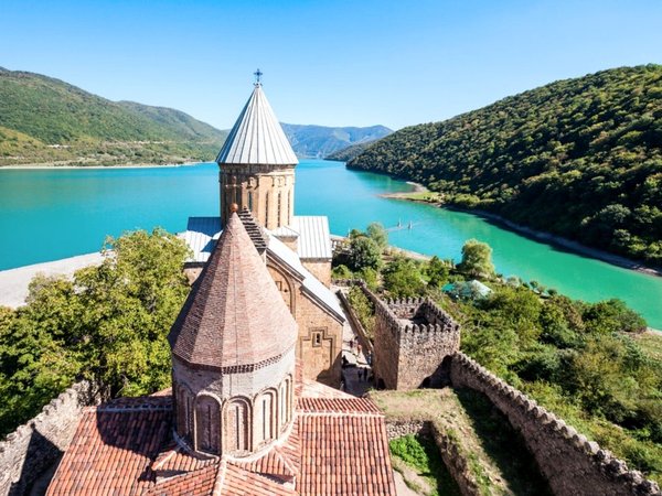 Экскурсия в Мцхету и к легендарному Казбеку - фото 1