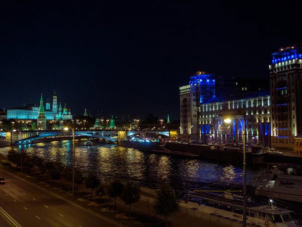 Вечерний теплоход с живой музыкой и диджеем - фото 4