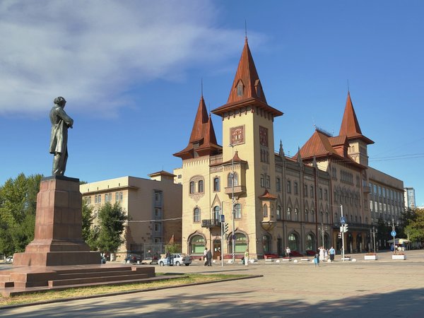 Квест-экскурсия «Саратов с картой: сокровища проспекта»