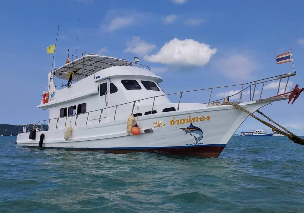 Ранняя морская рыбалка на Пхукете