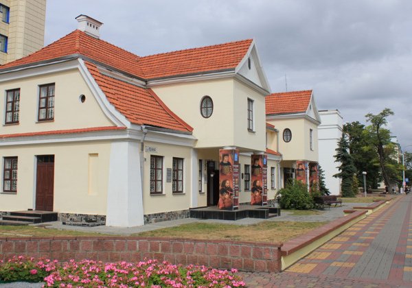 Брест: улицами старого города