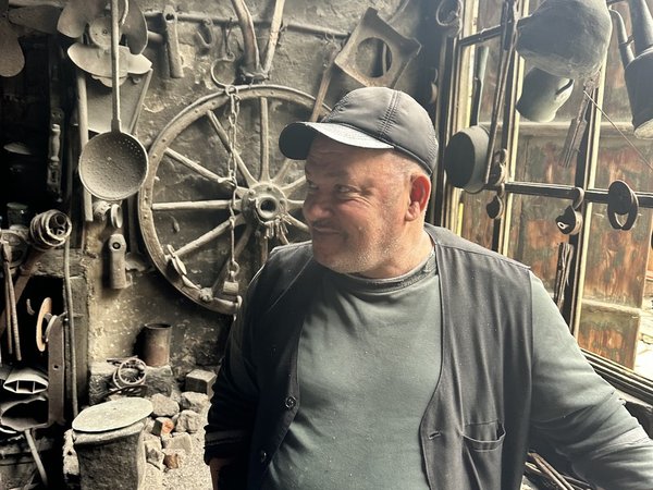 Из Баку — в сердце Азербайджана: Шамаха, медные мастерские Лагича, винодельни и альпаки - фото 4