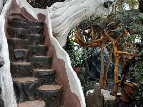 Из Нячанга — в Далат: от храма из осколков до Crazy House - фото 1