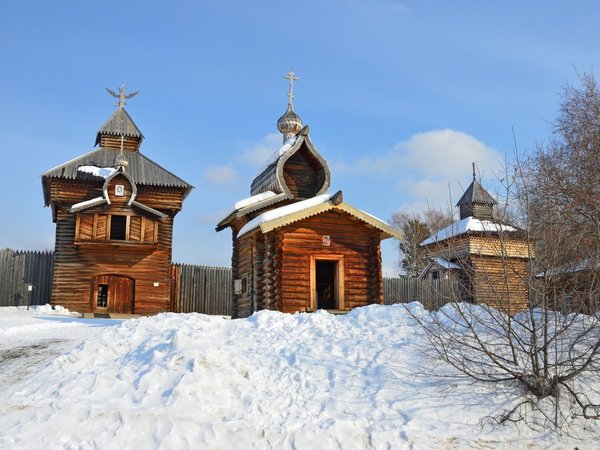 Приключение во льдах Байкала только для вас: экскурсии, катание в собачьей упряжке и айс-флоатинг - фото 4