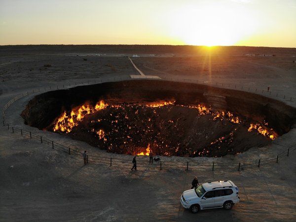 В мини-группе по Туркменистану: Ашхабад, руины цивилизаций, «врата ада» - фото 4