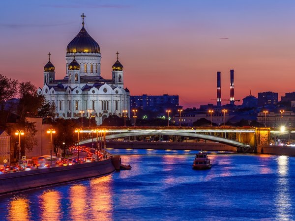 Речная прогулка по центру Москвы с дискотекой «ля-Музон» (18+)