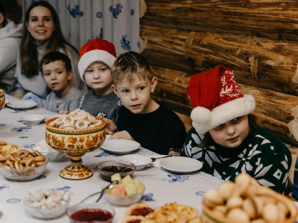 Выходные в вотчине Деда Мороза с зимними забавами, чаепитием и фотосессией, фото 5