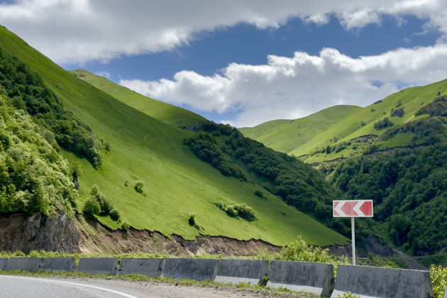 Фото экскурсии - Жемчужина Чечни — озеро Казеной-Ам, Веденское ущелье,  Хой, Аргун и Шали - 15