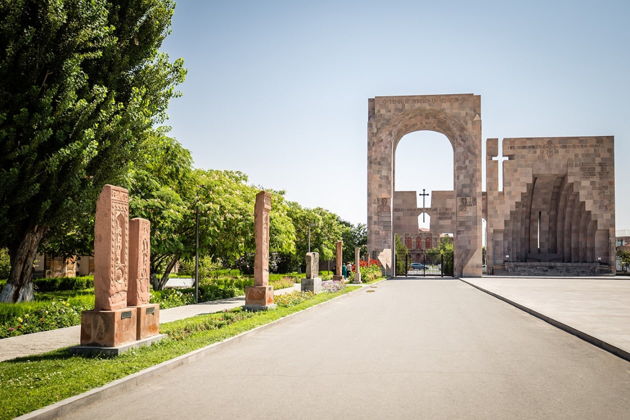 Фото экскурсии - Хор Вирап, Святой Эчмиадзин и Звартноц - 15