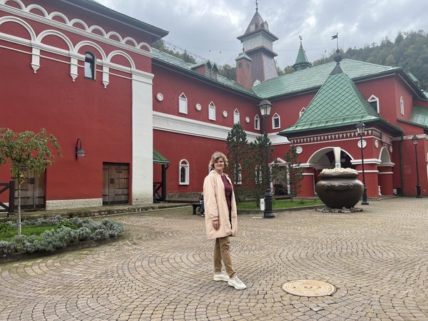 Красная Поляна 5 в 1: горнолыжные курорты, казино и шоу фонтанов в Олимпийском парке (индивидуально) - фото 2