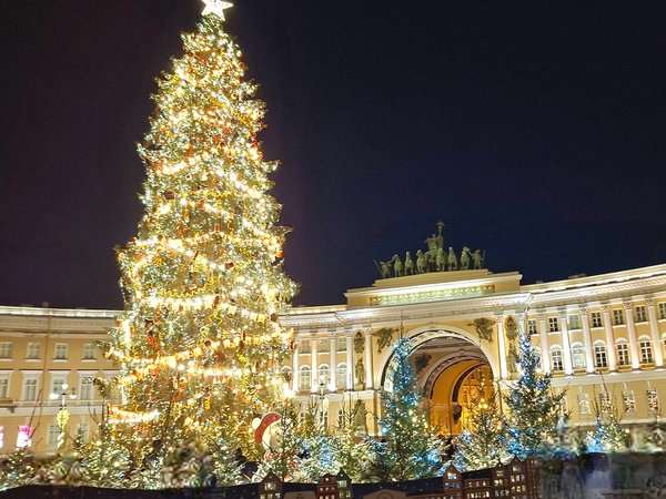 Новогоднее волшебство Петербурга - фото 3