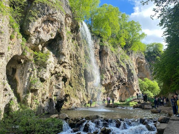 Кавказ литературный, курортный и горный: КМВ, Эльбрус, Чегем и Домбай - фото 2