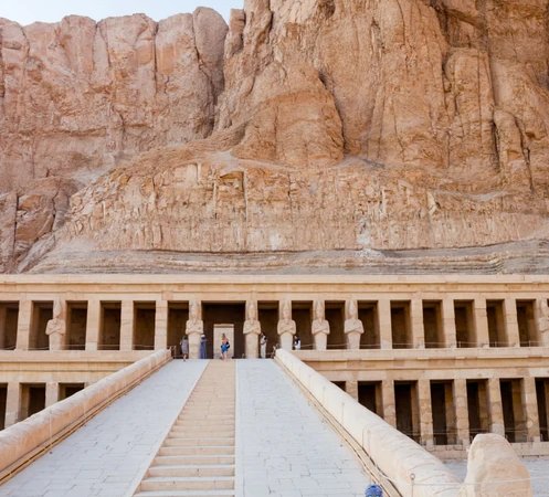 Круиз из Асуана в Луксор на теплоходе 5* и индивидуальные экскурсии к храмам