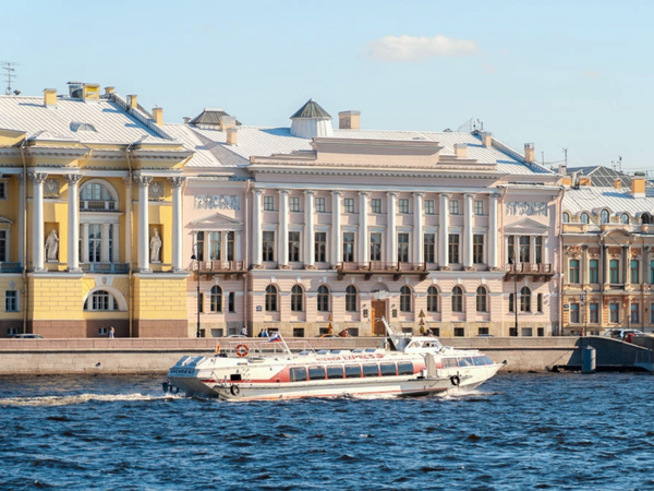 Круиз по Неве в музей «Прорыв блокады Ленинграда» и крепость «Орешек»