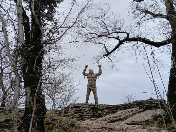По следам Прометея: из Агурского ущелья к Орлиным скалам - фото 1