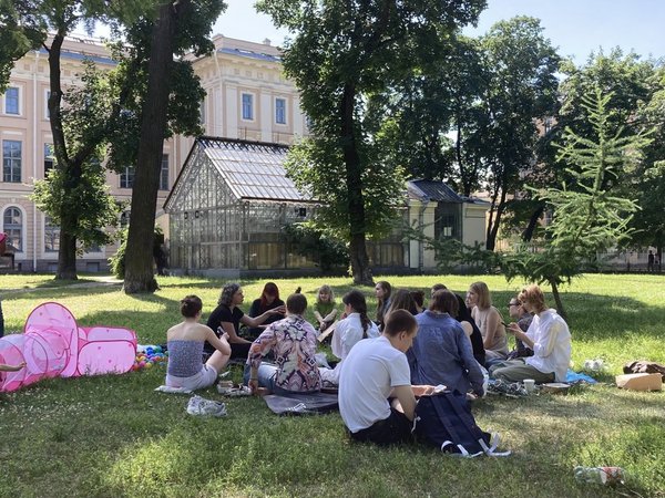 Праздник, который всегда с тобой: пешеходная экскурсия по Васильевскому острову - фото 3