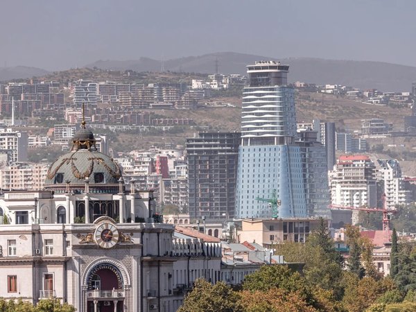 Парадный фасад и закулисье Тбилиси - фото 2