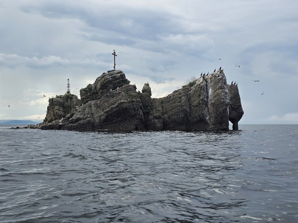 Вокруг острова Русский - фото 2