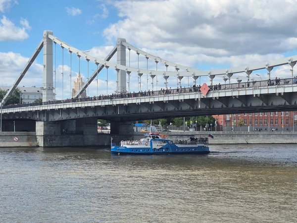 По центру Москвы от причала «Парк Горького» — с аудиогидом - фото 2