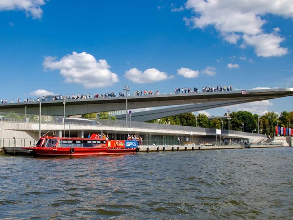 Вечерняя Москва-река: теплоходная прогулка от Третьяковки до парка «Зарядье» - фото 3