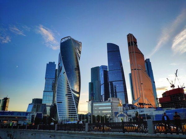Обзорная автомобильная экскурсия по Москве с двумя гидами - фото 4