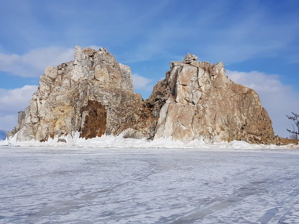 Тур по главным местам зимнего Байкала с экскурсиями на выбор: Иркутск, Листвянка и Малое Море