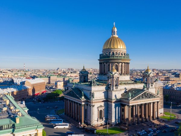 Аудиогид по центру Санкт-Петербурга (6+)