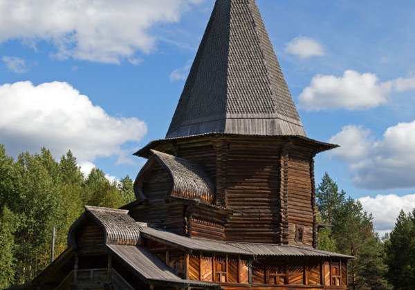 Деревянное зодчество Поморья: Музей Малые Корелы и старинные храмы - фото 2