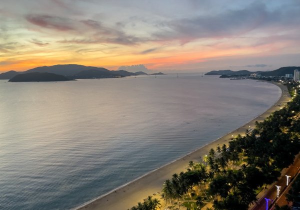 Морской круиз на закате с ужином
