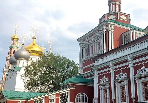 Обзорная экскурсия по Новодевичьему монастырю - фото 2