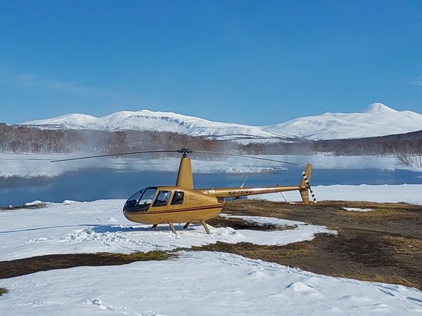 Поднимаясь над землёй: вертолётная экскурсия на Камчатке