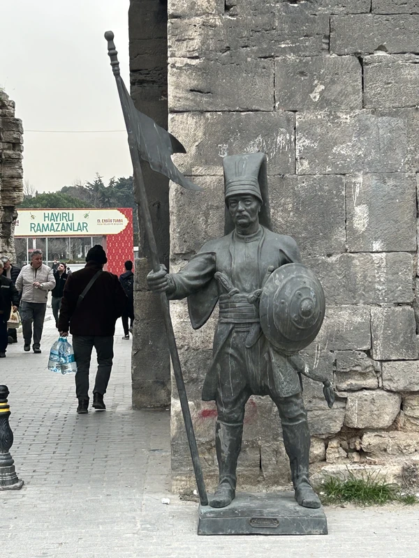 Последняя битва Константинополя: исторический моноспектакль в Стамбуле