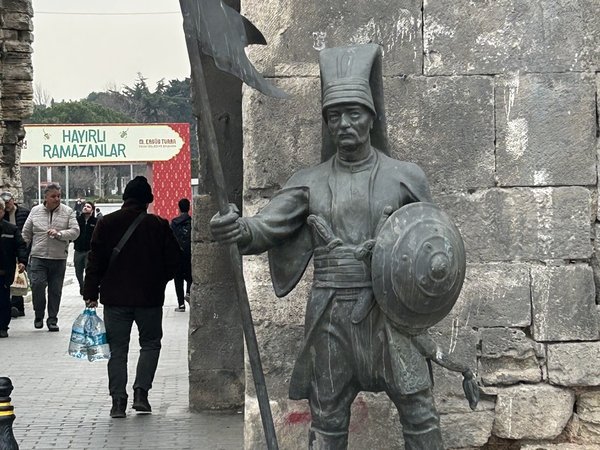 Последняя битва Константинополя: исторический моноспектакль в Стамбуле - фото 1