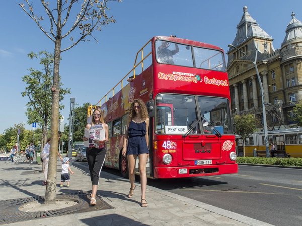 Будапешт в вашем ритме: автобус Hop-on Hop-off и прогулка с аудиогидом по Пешту