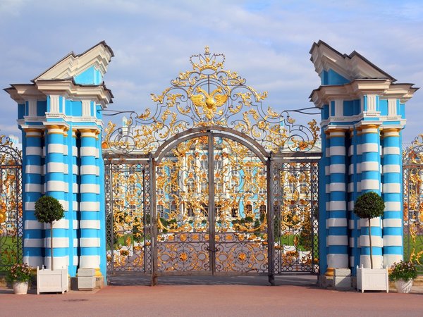 Из Санкт-Петербурга — в три императорские резиденции - фото 2