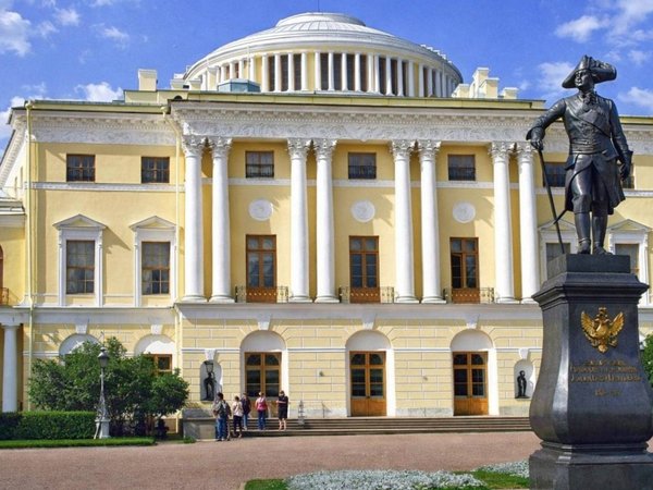 Из Санкт-Петербурга — в три императорские резиденции - фото 3