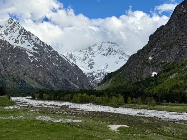 Чегемские водопады и «Город мёртвых» — на минивэнах из Нальчика - фото 1
