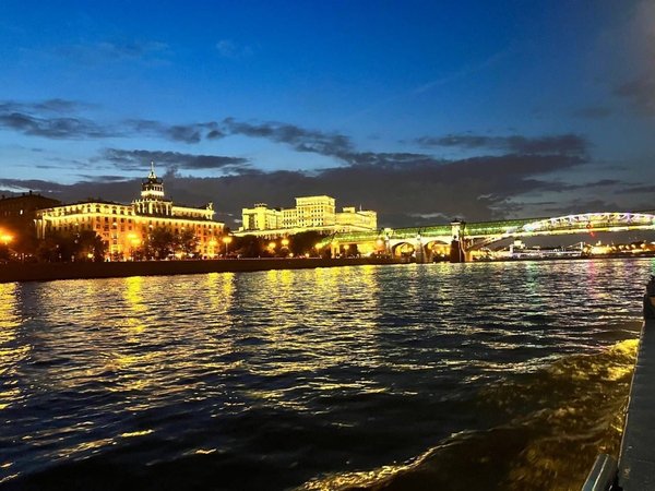 Вечерний романтический лаунж-круиз по Москве-реке - фото 3
