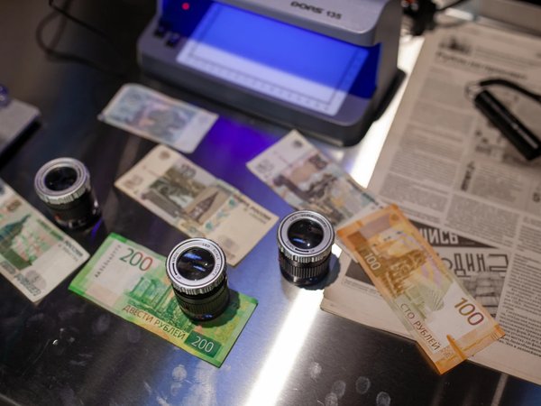 Богачи и пройдохи: торговые тайны «кармана России» + посещение музея подделок - фото 1