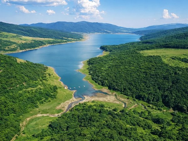 На водохранилище Сиони — из Тбилиси