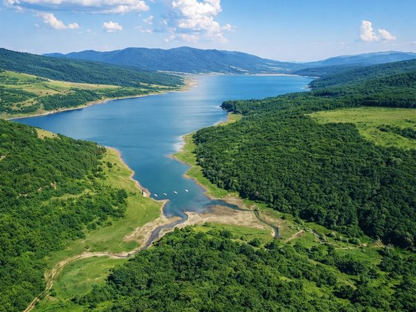 На водохранилище Сиони — из Тбилиси - фото 1