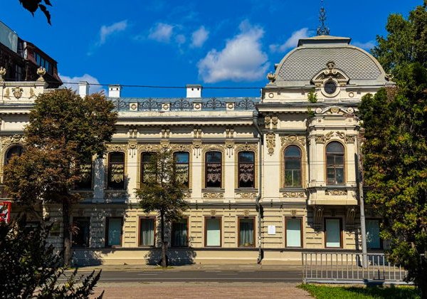 Арт-квест по Казани: символы, загадки и дорога из жёлтого кирпича - фото 3