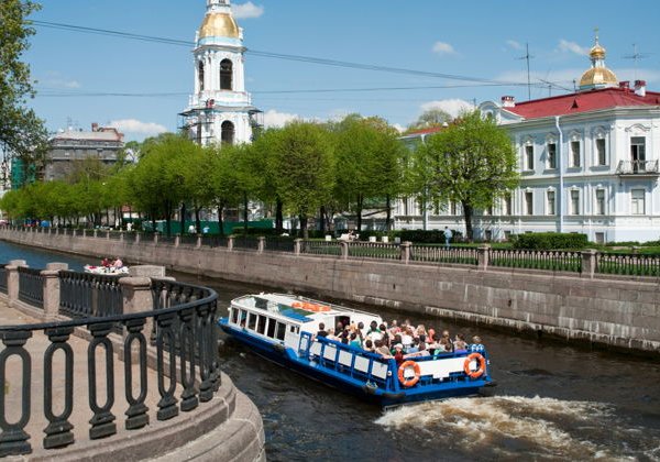 Автобусная экскурсия по центру Петербурга + теплоходная прогулка - фото 1